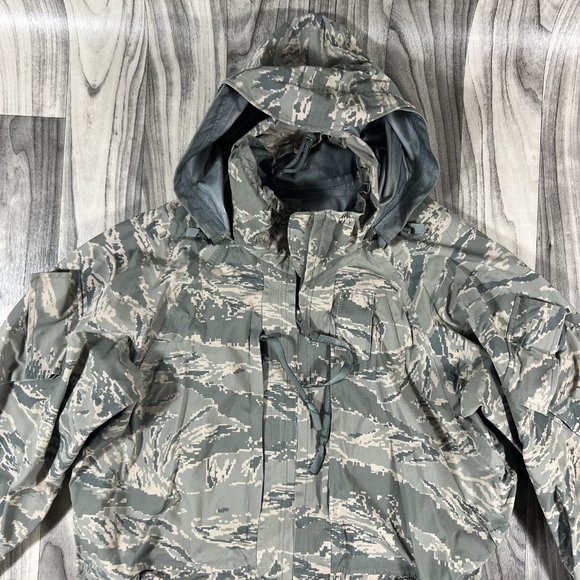 All-Purpose Parka MEDIUM Environmental Camouflage, APECS, USAF Tiger Stripe - Picture 2 of 11